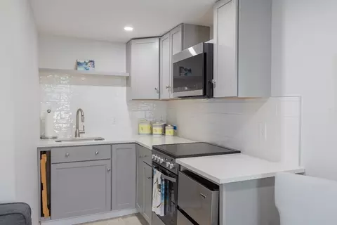 Kitchen - 55 Gregory St, Marblehead, MA 01945 photo 2 of 2