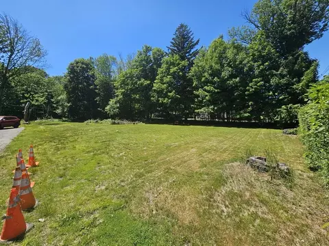 571 Cresent, Brockton, MA 02302