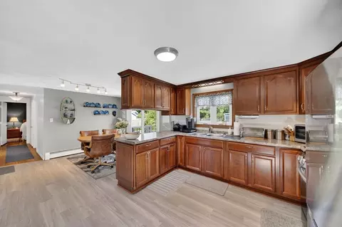 Kitchen - 131 Spring St, Fairhaven, MA 02719 photo 3 of 3