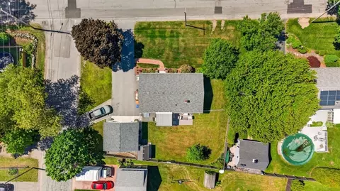 View/Area - 131 Spring St, Fairhaven, MA 02719 photo 2 of 2