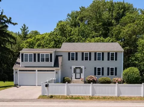 575 Rockland St, Rockland, MA 02370
