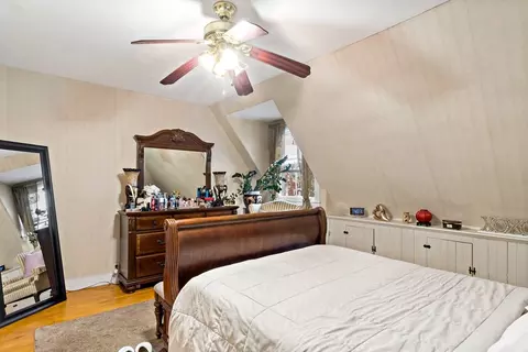 Bedroom - 216 Prospect St, Fall River, MA 02720 photo 6 of 7