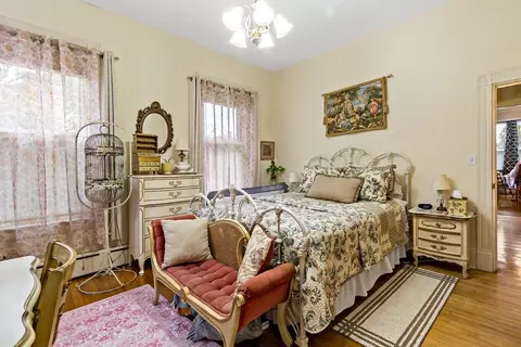 Bedroom - 216 Prospect St, Fall River, MA 02720 photo 1 of 7