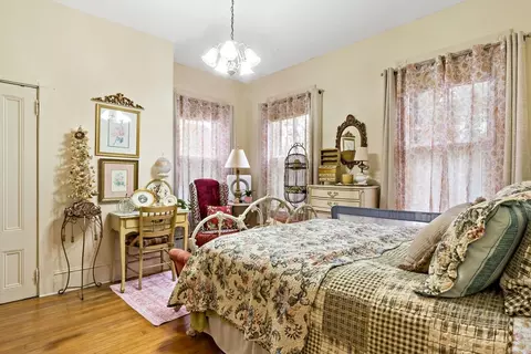 Bedroom - 216 Prospect St, Fall River, MA 02720 photo 2 of 7