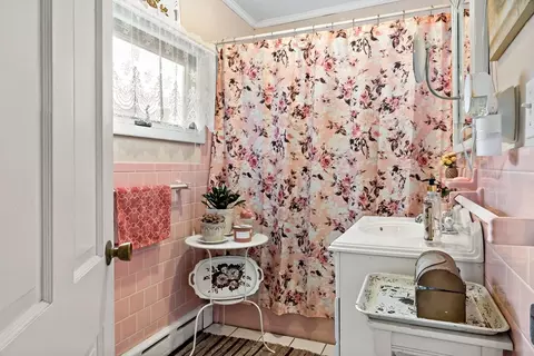 Bath - 216 Prospect St, Fall River, MA 02720 photo 1 of 5