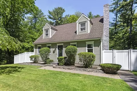 132 Pine St, East Bridgewater, MA 02333