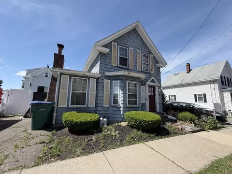 26 Glenwood St, Lynn, MA 01902
