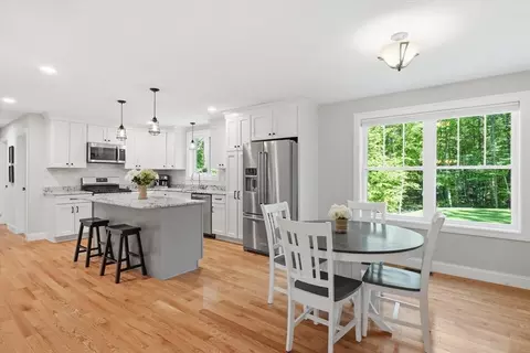 109 Thurlow St, Georgetown, MA 01833 photo 10