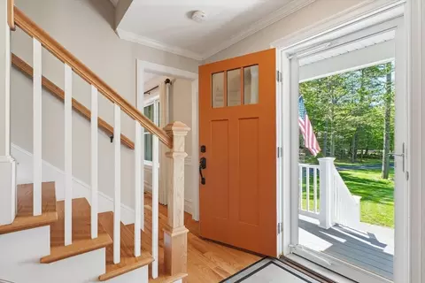 109 Thurlow St, Georgetown, MA 01833 photo 4