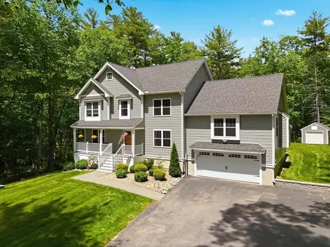 109 Thurlow St, Georgetown, MA 01833 photo 2