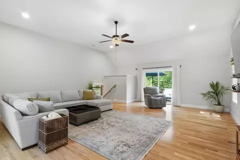109 Thurlow St, Georgetown, MA 01833 photo 19