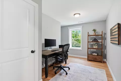 109 Thurlow St, Georgetown, MA 01833 photo 28