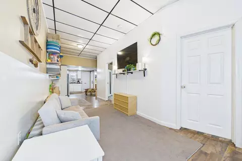 Entry Way - 615 Robeson St, Fall River, MA 02720 photo 3 of 7