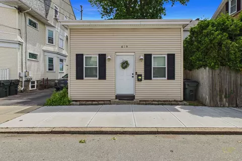 Exterior - 615 Robeson St, Fall River, MA 02720 photo 2 of 3