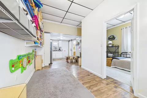 Entry Way - 615 Robeson St, Fall River, MA 02720 photo 6 of 7