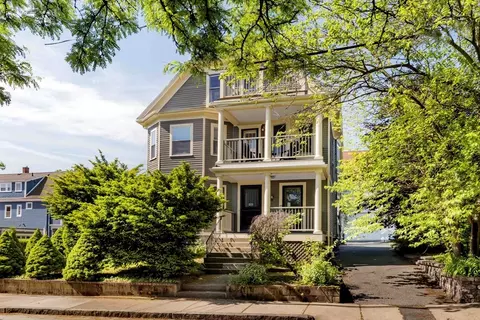 98 Electric Ave #2, Somerville, MA 02144