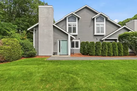 13 Corey Way #13, Northborough, MA 01532