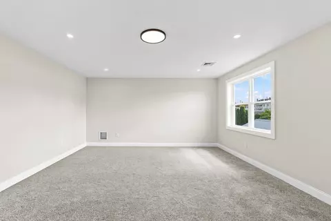 Bedroom - 42 Ross St, Fall River, MA 02723 photo 1 of 10