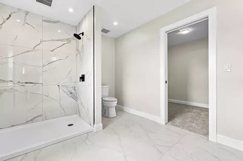 Bath - 42 Ross St, Fall River, MA 02723 photo 1 of 6