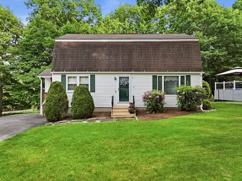 Exterior - 3 Barrows Rd, Worcester, MA 01609 photo 7 of 7
