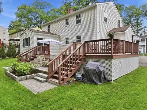 Exterior - 3 Barrows Rd, Worcester, MA 01609 photo 3 of 7