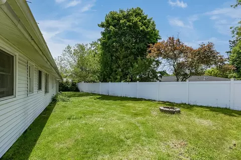 8 Andover Rd, Beverly, MA 01915 photo 28
