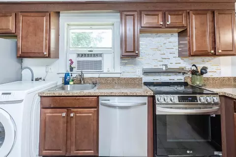 8 Andover Rd, Beverly, MA 01915 photo 19