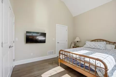 Bedroom - 27 W River St, Upton, MA 01568 photo 7 of 7