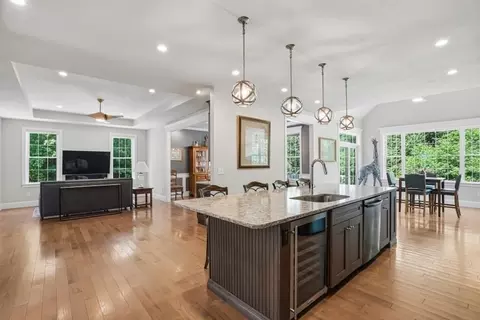 Entry Way - 27 W River St, Upton, MA 01568 photo 3 of 6
