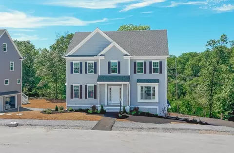 23 Strongwater Dr, Salem, MA 01970