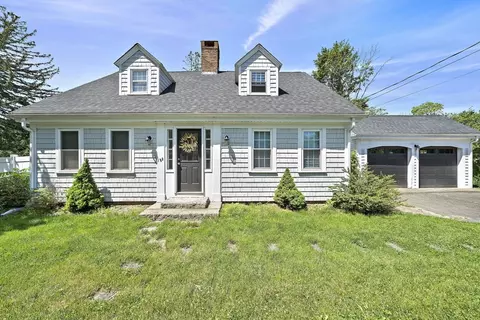 139 Washinton Stree, East Bridgewater, MA 02333