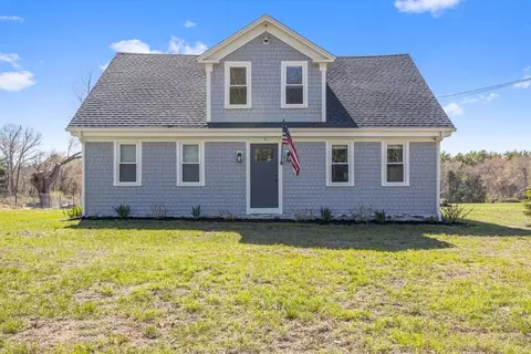 145 Marion Rd, Middleboro, MA 02346