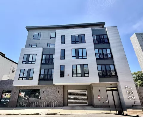 287 Maverick Ave #202, Boston, MA 02128