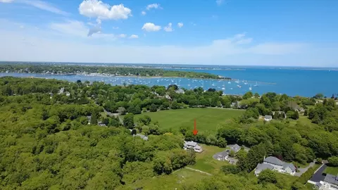 788 Smith Neck Rd, Dartmouth, MA 02748