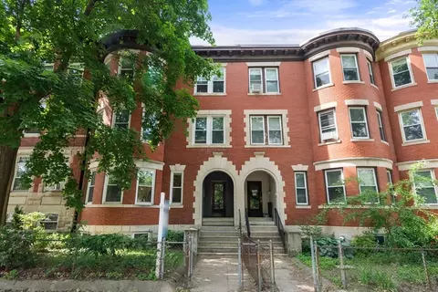 1896 Beacon St #1, Brookline, MA 02445