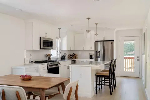 Kitchen - 51 Bryant St #51, Everett, MA 02149 photo 3 of 5