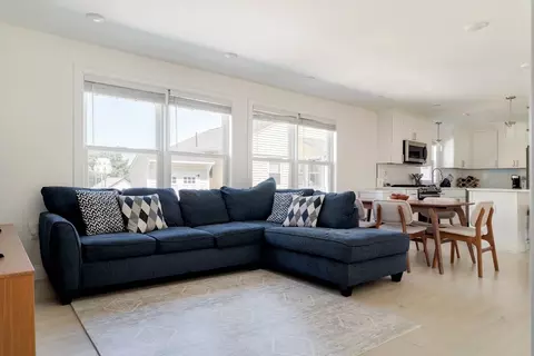 Living - 51 Bryant St #51, Everett, MA 02149 photo 3 of 3