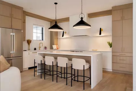 15 S Waverly, Boston, MA 02135