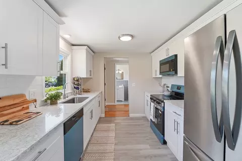 Kitchen - 83 Druid Hill Rd, Springfield, MA 01129 photo 2 of 2