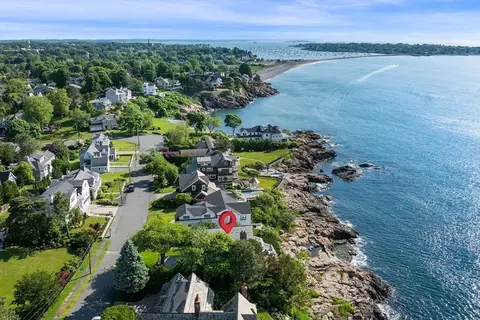 16 Coolidge Rd, Marblehead, MA 01945 photo 2