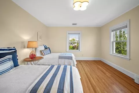 16 Coolidge Rd, Marblehead, MA 01945 photo 27