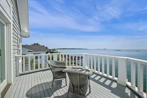 16 Coolidge Rd, Marblehead, MA 01945 photo 23