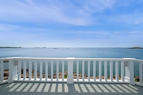 16 Coolidge Rd, Marblehead, MA 01945 photo 9