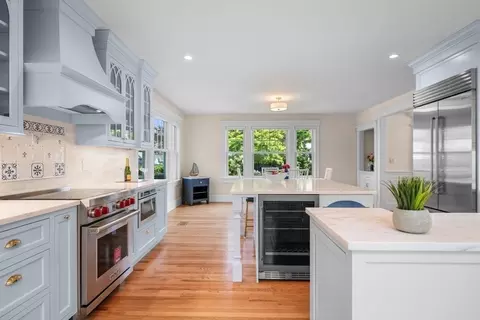 16 Coolidge Rd, Marblehead, MA 01945 photo 14