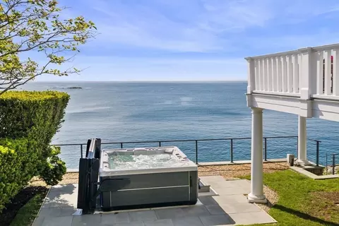 16 Coolidge Rd, Marblehead, MA 01945 photo 33