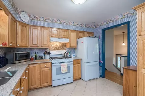 Kitchen - 908 Burts Pit Rd, Northampton, MA 01062 photo 3 of 4