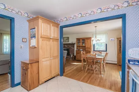 Dining - 908 Burts Pit Rd, Northampton, MA 01062 photo 3 of 3