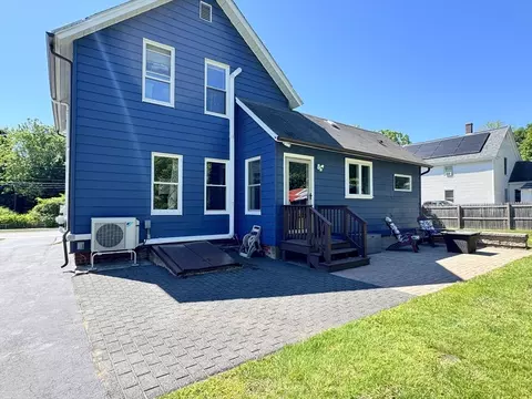 6 Moore St, Erving, MA 01344 photo 5