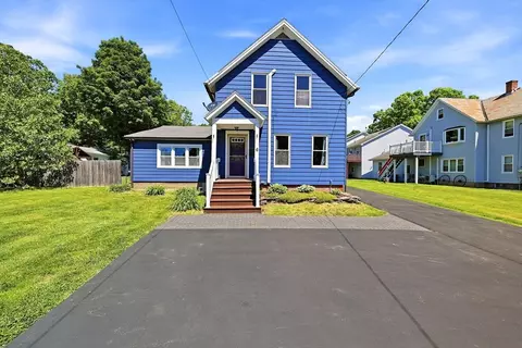 6 Moore St, Erving, MA 01344 photo 3