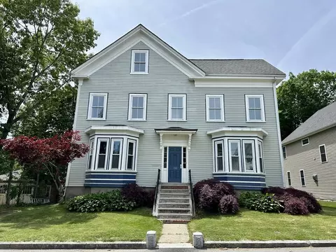 155 Dale St, Dedham, MA 02026